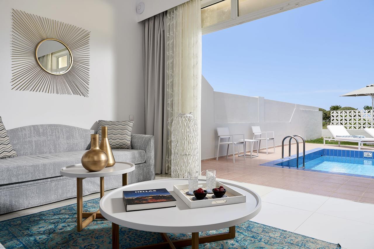 Villa Beach Front Private Pool